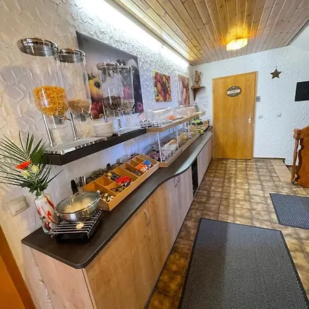 Altvogtshof 3*