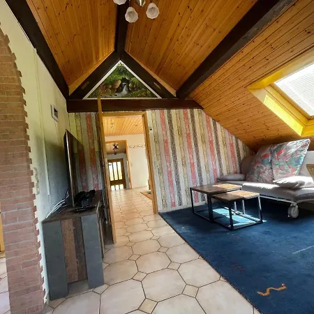 Altvogtshof 3*