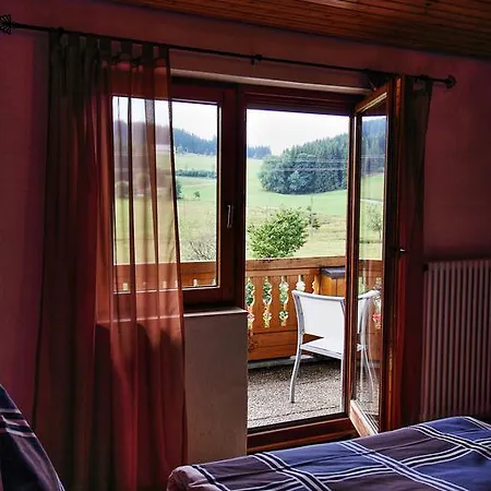 Altvogtshof 3*